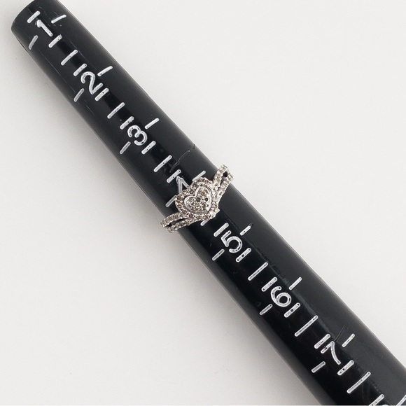 10K White Gold Ring Diamond Heart Shaped 0.33 CT Tw Promise Ring Sz 4.25 - Picture 12 of 13